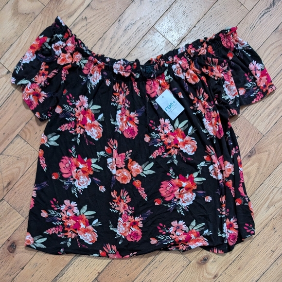 NWT Rue + Plus Ladies 1X top *O1 - Picture 3 of 3